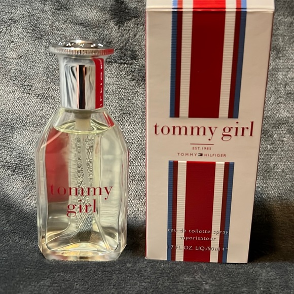 🚢 Tommy Girl Perfume - spray 1.7fl oz. 50ml - Picture 2 of 2